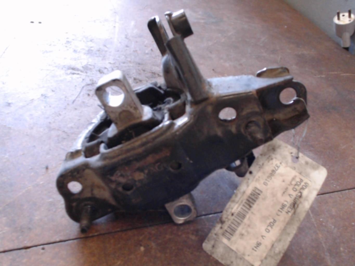 Support moteur VOLKSWAGEN POLO 4 PHASE 1 Diesel - 1