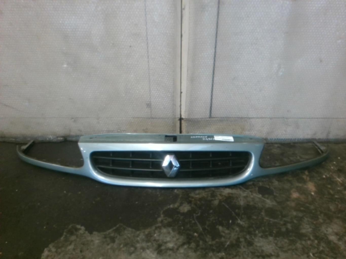 Calandre RENAULT SAFRANE PHASE 2 Diesel - 1