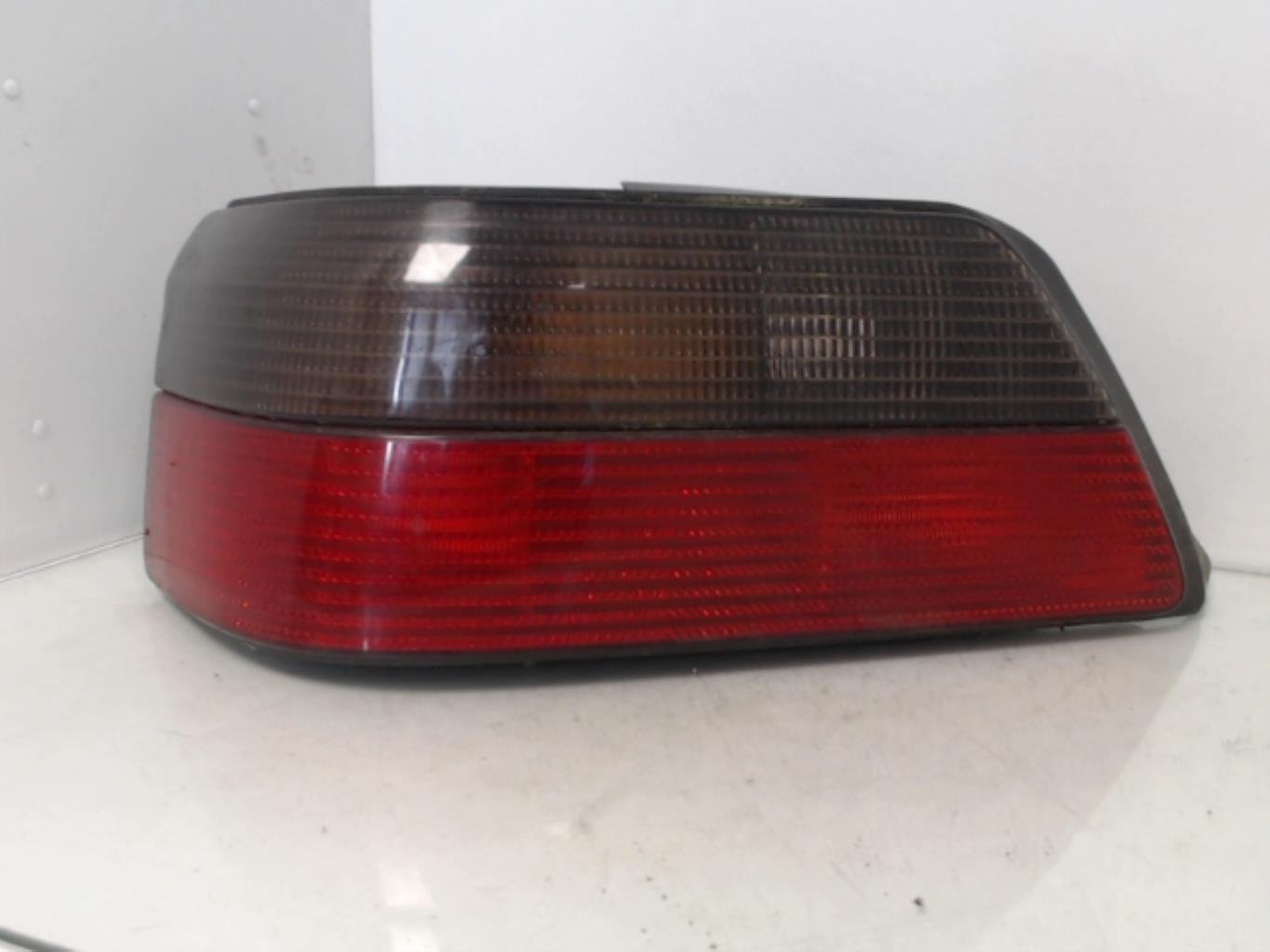 Fanale posteriore principale sinistro (luci) PEUGEOT 605 PHASE 2 Diésel - 1