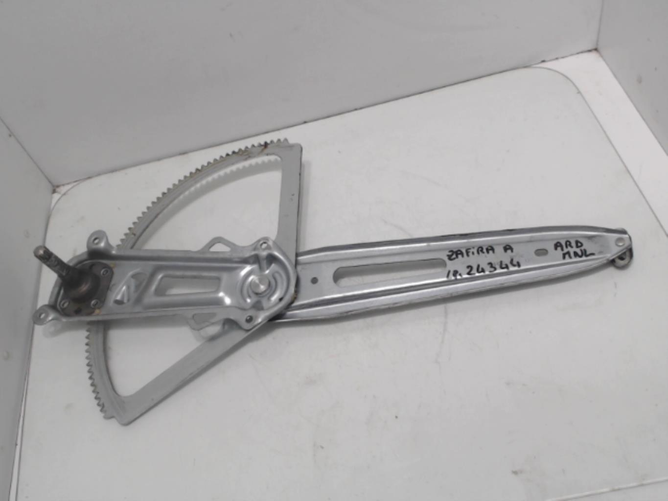 Alzacristalli manuale posteriore destro OPEL ZAFIRA A PHASE 1 Diésel - 1