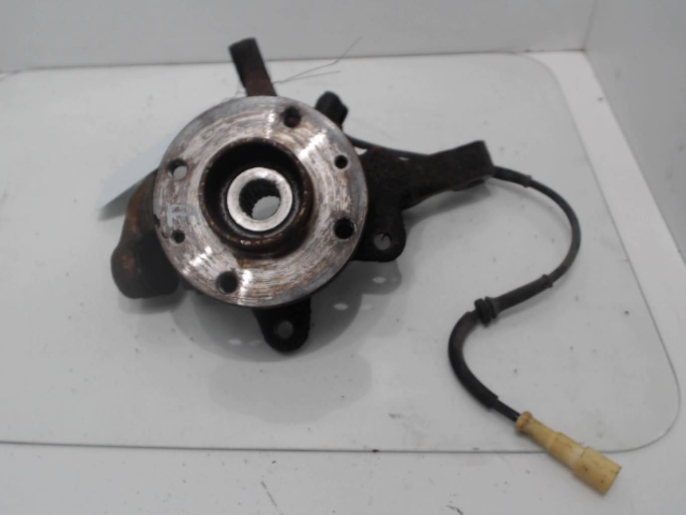 Mozzo anteriore destro RENAULT CLIO 2 PHASE 2 Gasolina - 1