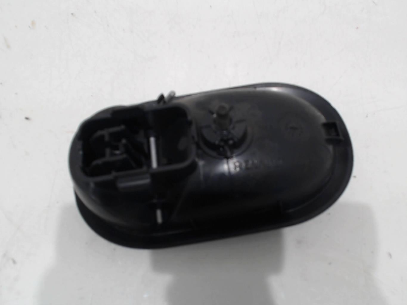 Maniglia interna posteriore destra RENAULT CLIO 3 PHASE 2 Diésel - 1