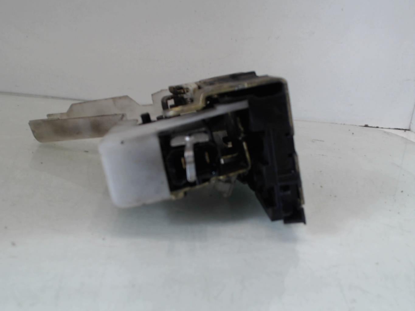Chiusura centralizzata posteriore destra RENAULT SCENIC 1 PHASE 1 Diésel - 1