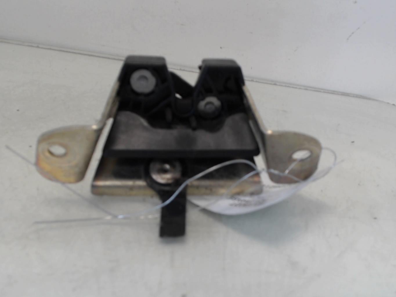 Chiusura non centralizzata bagagliaio PEUGEOT 107 PHASE 2 Gasolina - 1