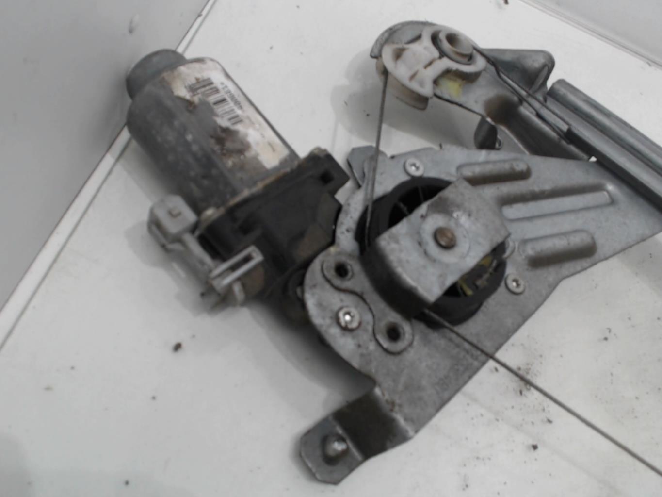 Alzacristalli elettrico posteriore destro PEUGEOT 206 Diésel - 1