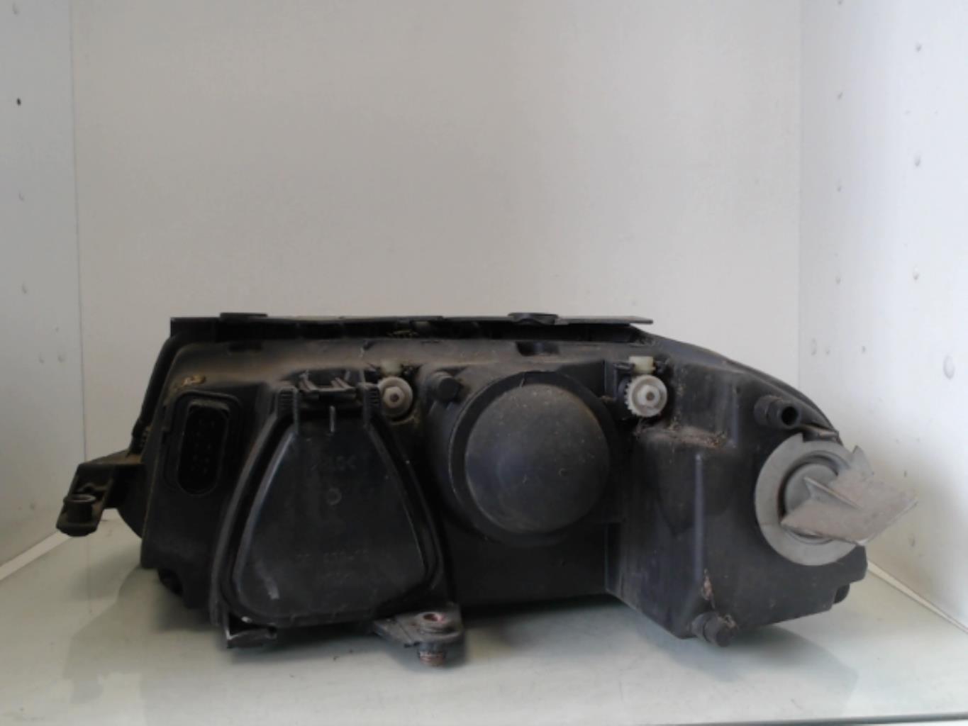 Gruppo ottico anteriore principale destro (luci)(faro) VOLKSWAGEN PASSAT 4 PHASE 2 Diésel - 1