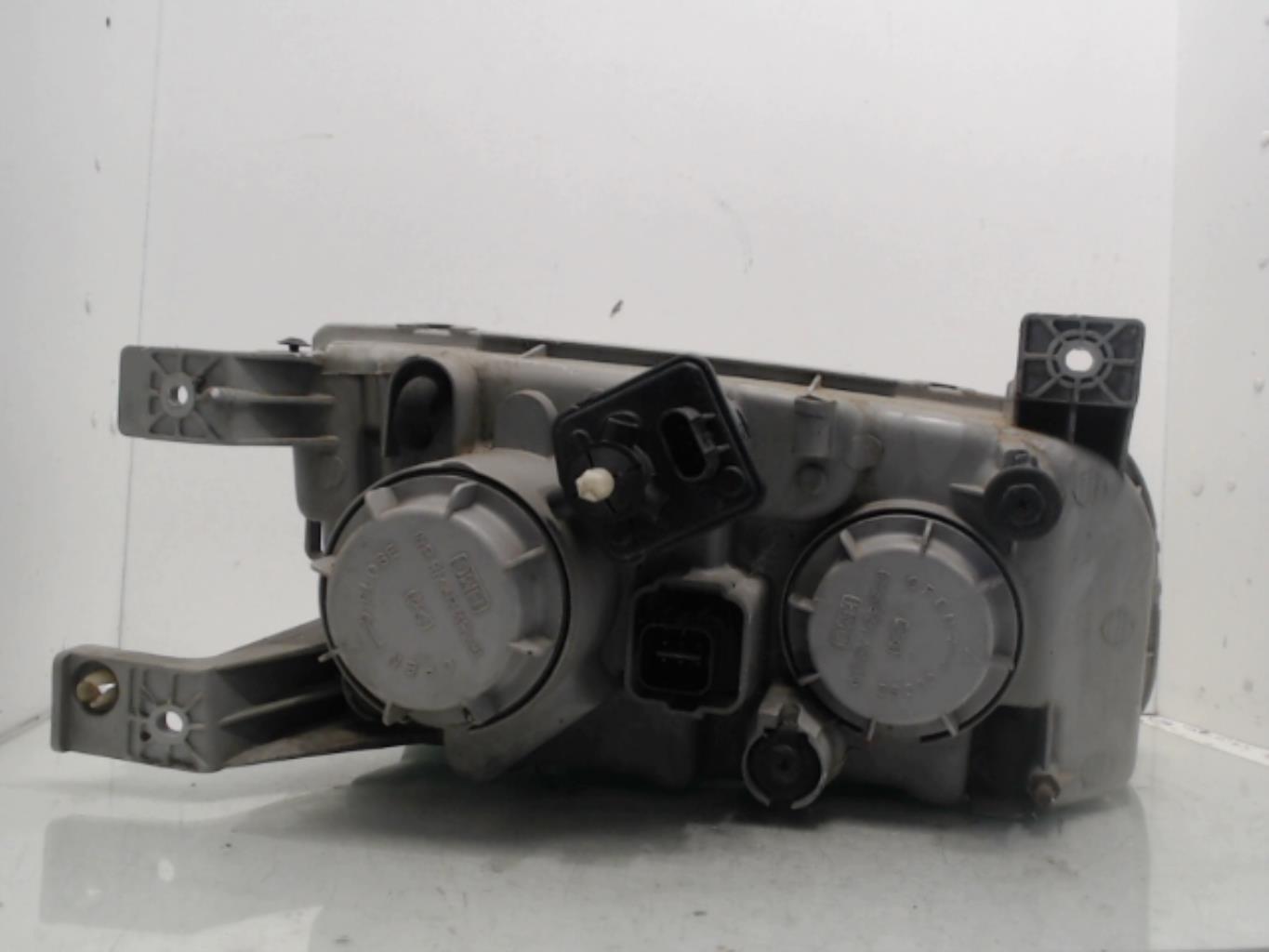 Gruppo ottico anteriore principale sinistro (luci)(faro) HYUNDAI TRAJET Diésel - 1