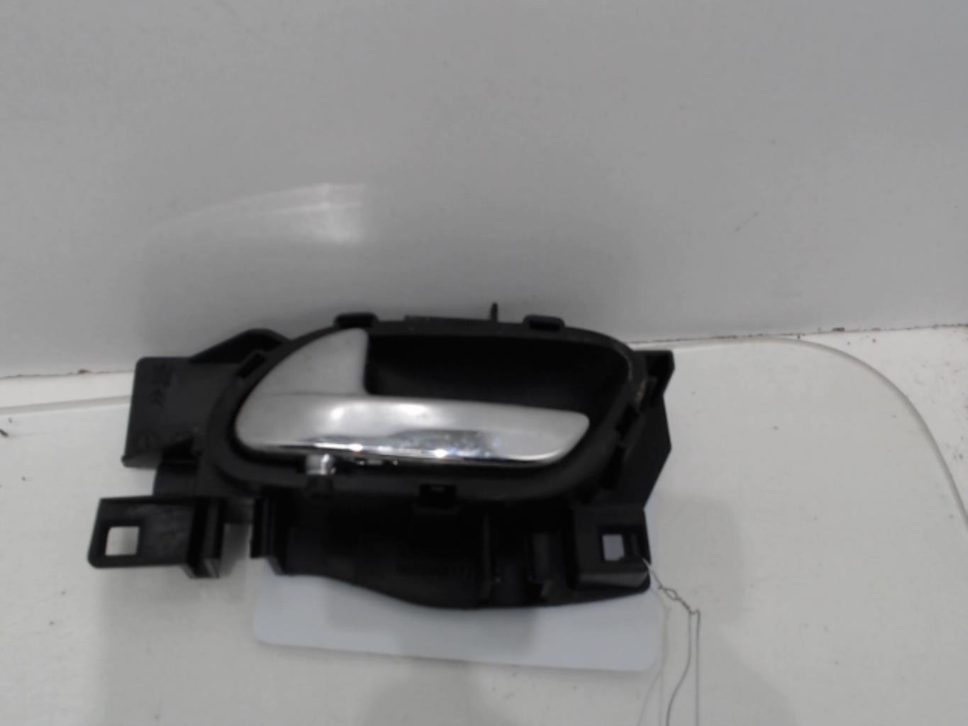 Poignee interieur avant gauche CITROEN C3 2 PHASE 1 Diesel - 1