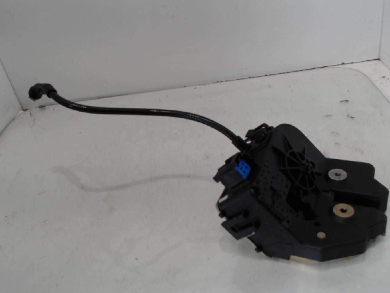 Chiusura centralizzata bagagliaio FORD MONDEO 2 Diésel - 1