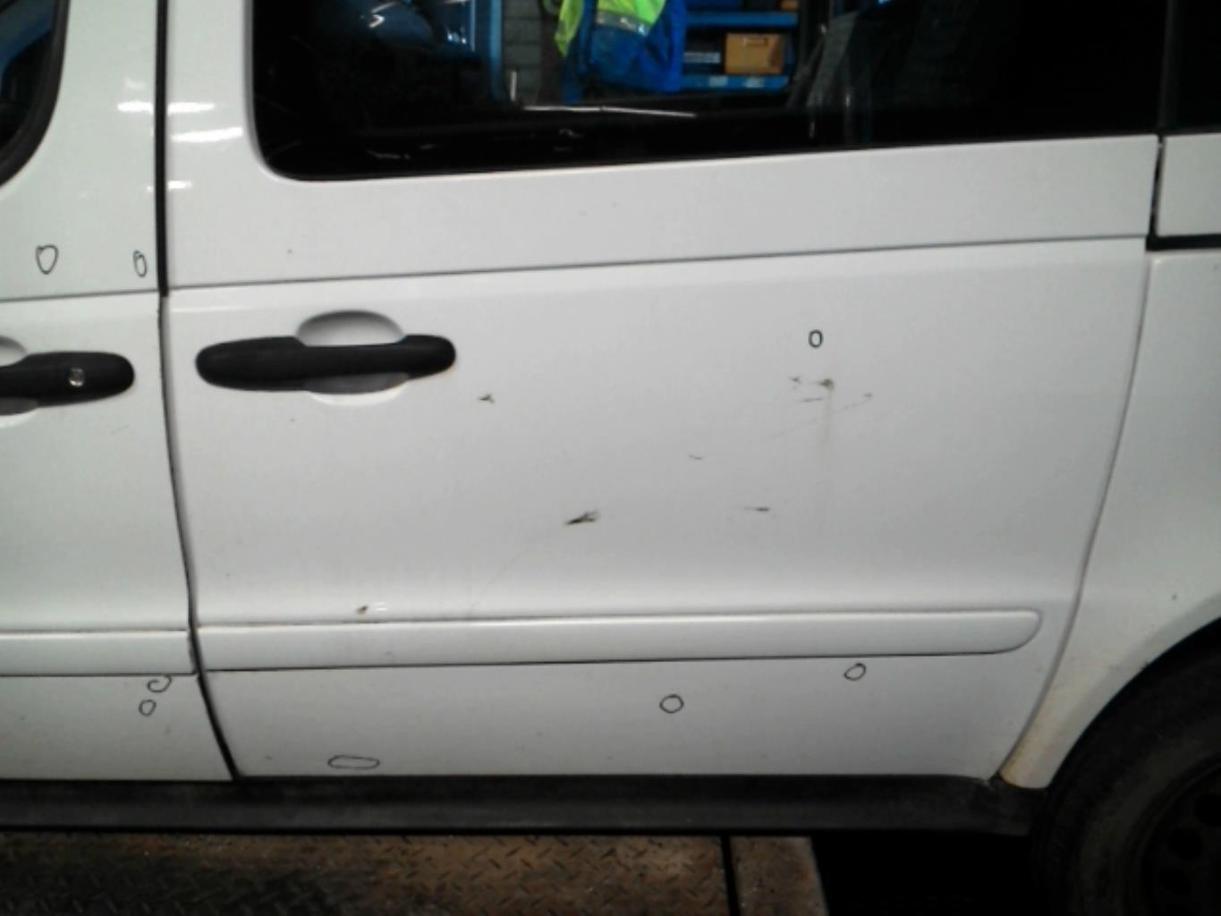 Portiera posteriore sinistra MERCEDES VANEO 414 Diésel - 1