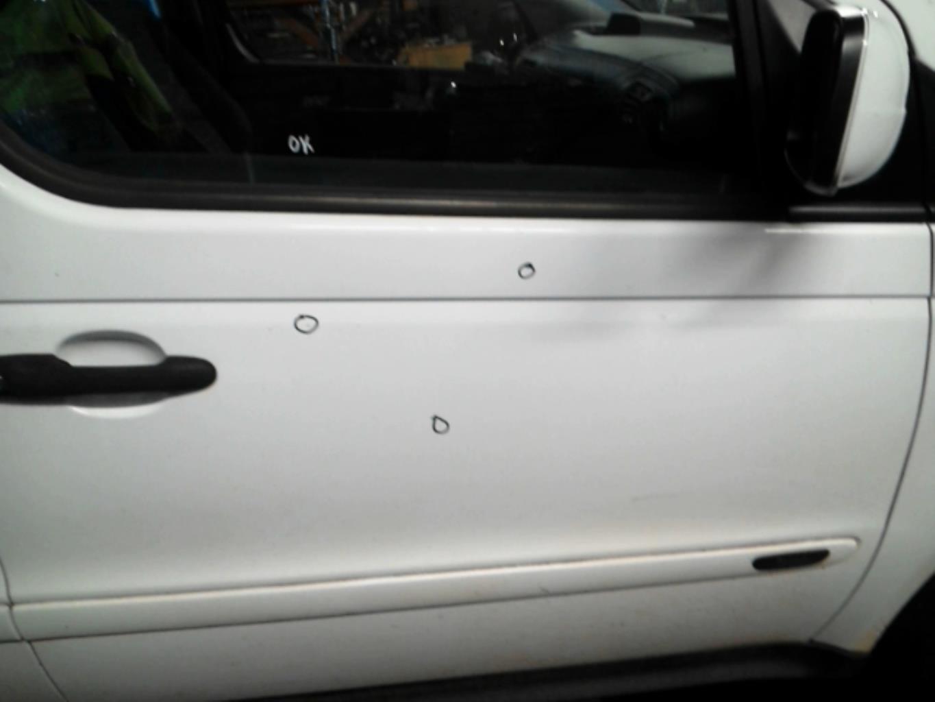 Portiera anteriore destra MERCEDES VANEO 414 Diésel - 1
