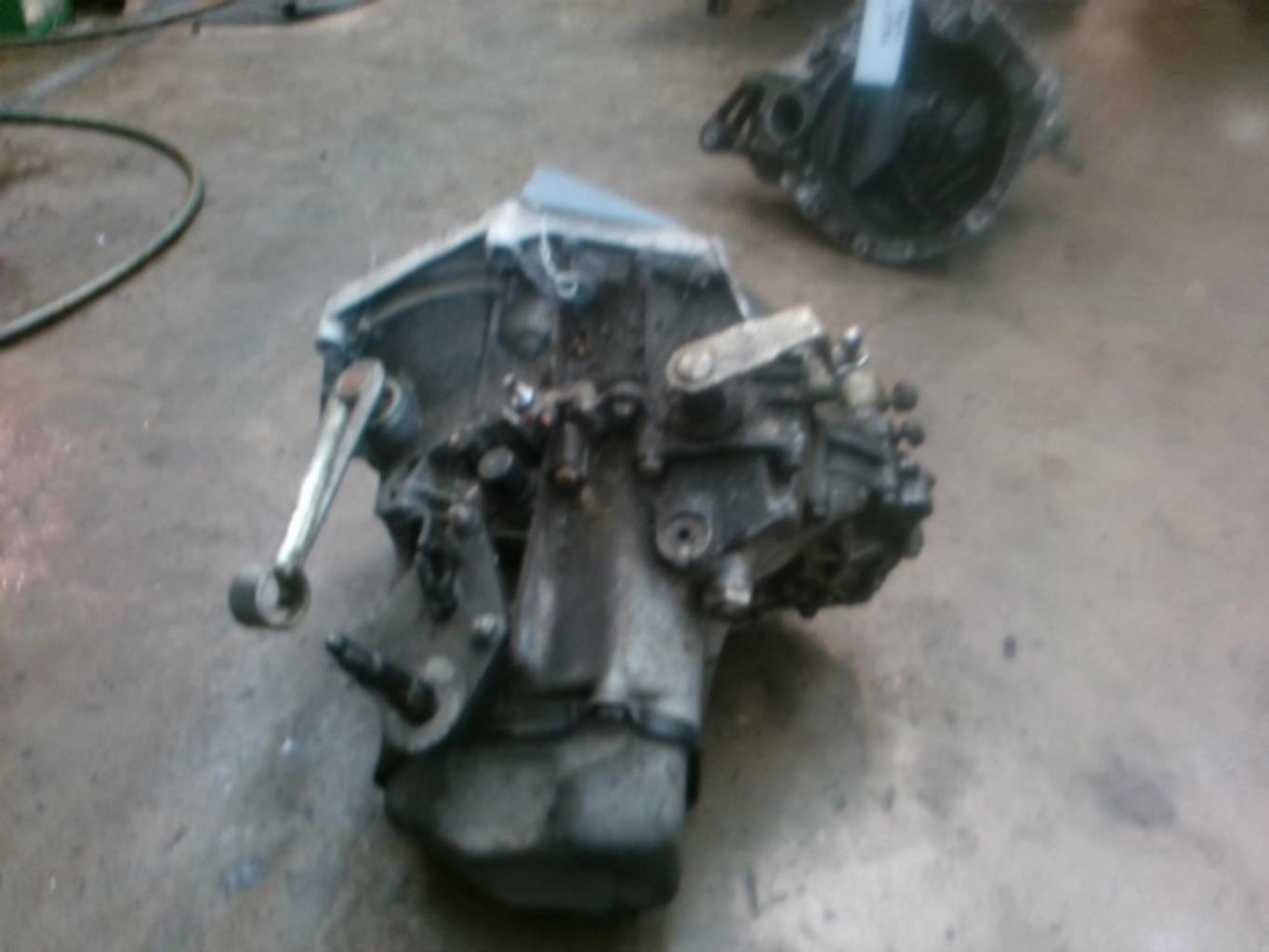 Boite de vitesses PEUGEOT 206+ Essence - 1