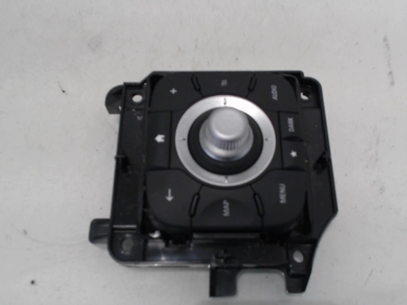 Commande GPS RENAULT MEGANE 3 PHASE 3 Diesel - 1
