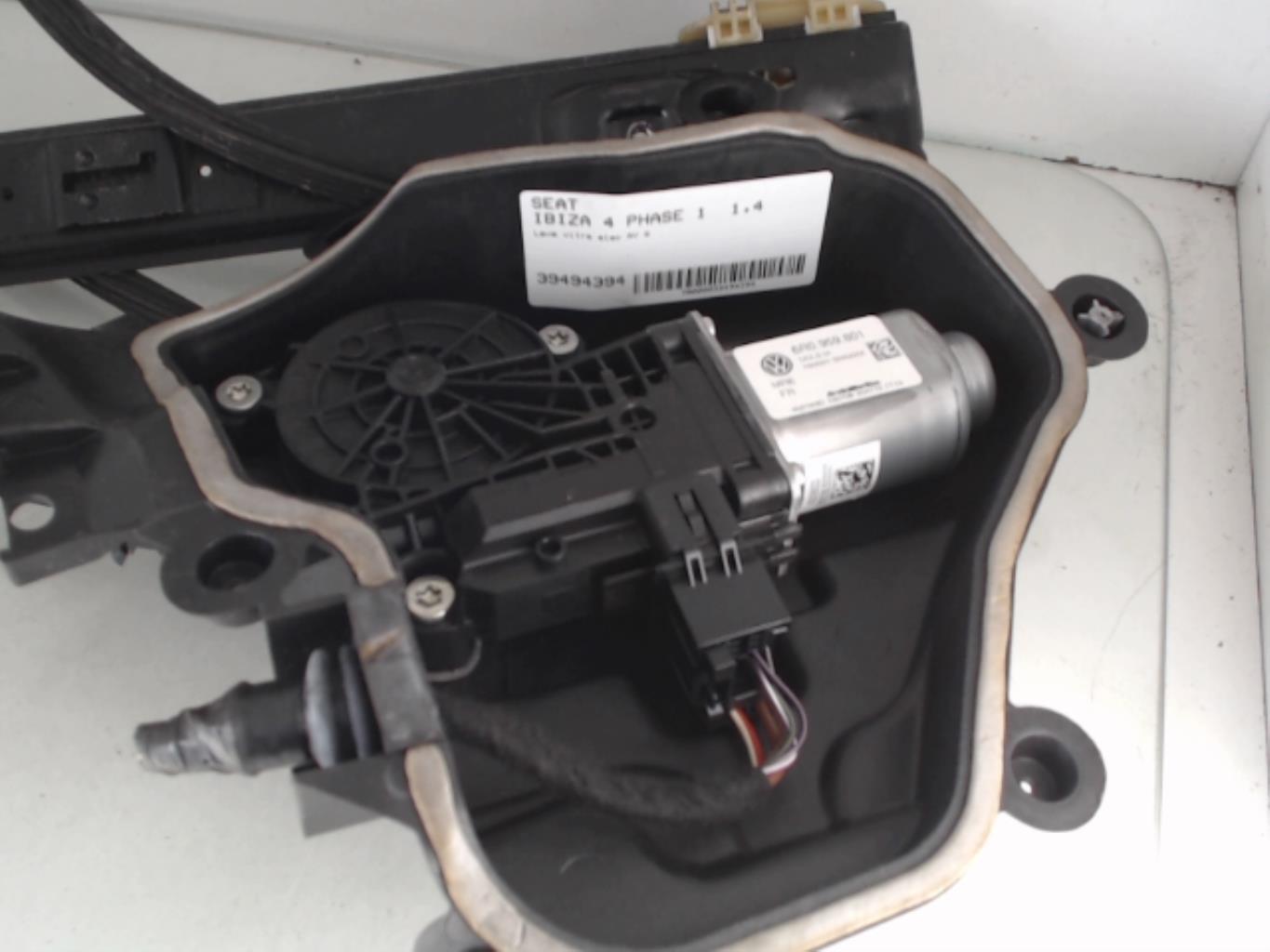 Alzacristalli elettrico anteriore sinistro SEAT IBIZA 4 PHASE 1 Diésel - 1