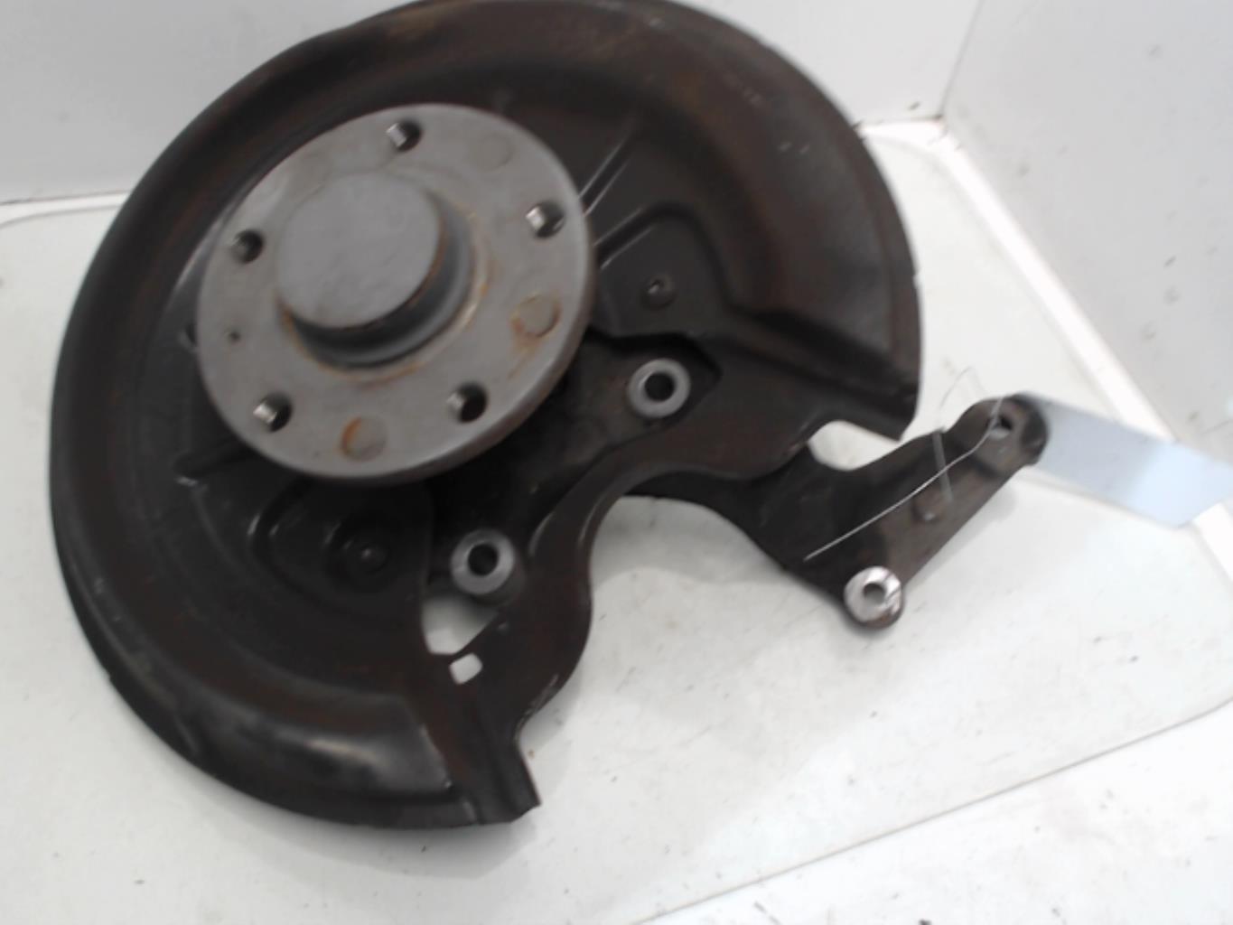 Mozzo posteriore sinistro SKODA OCTAVIA 2 PHASE 1 Diésel - 1