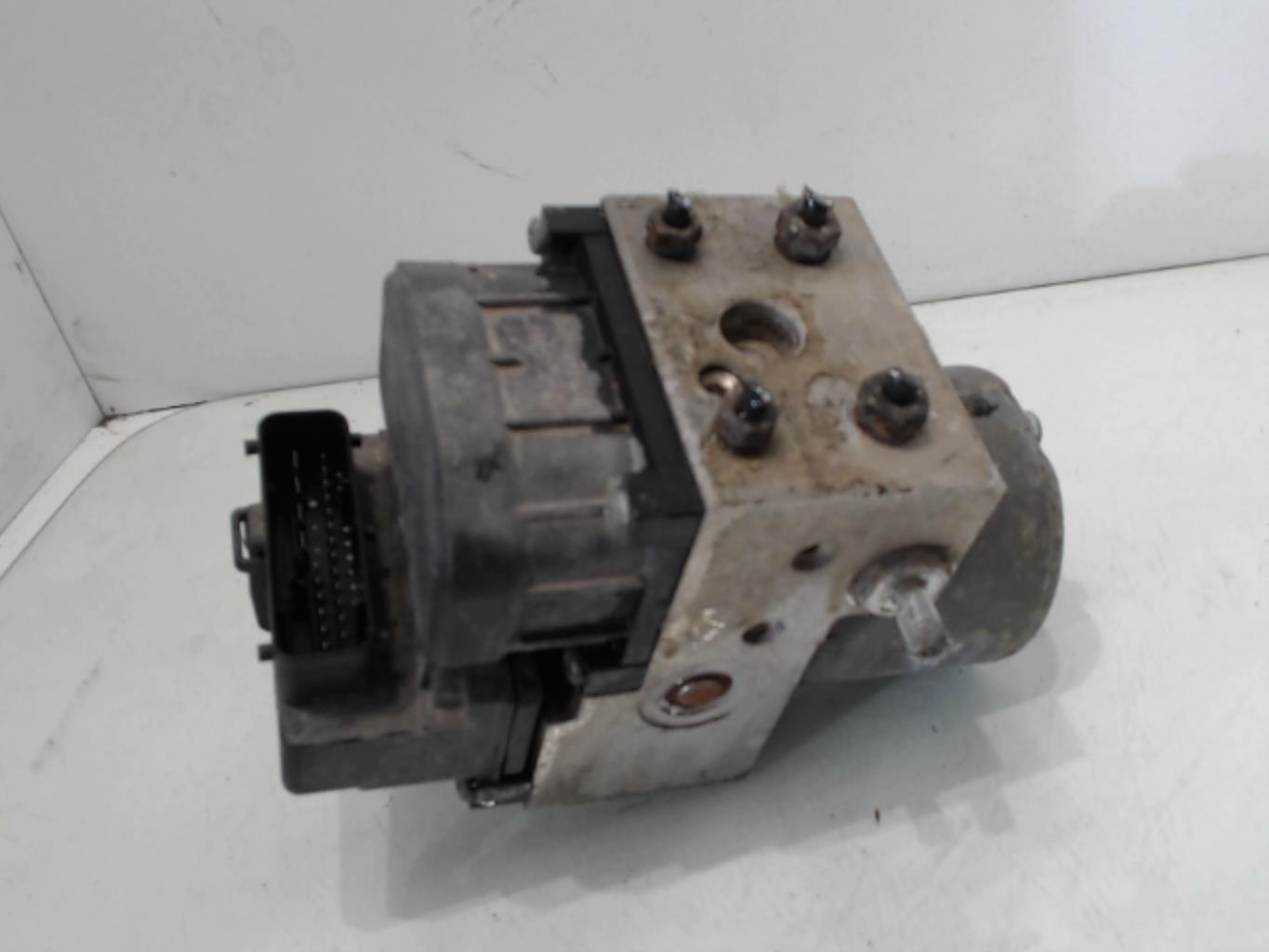 Blocco ABS (antibloccaggio freni) NISSAN TERRANO 2 PHASE 4 Diésel - 1