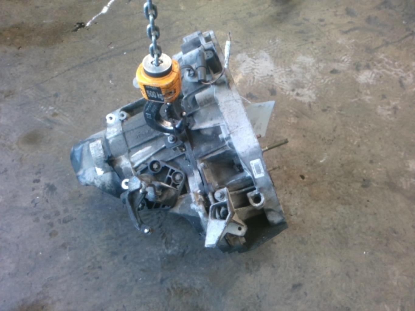 Boite de vitesses RENAULT SCENIC 2 PHASE 1 Diesel - 1