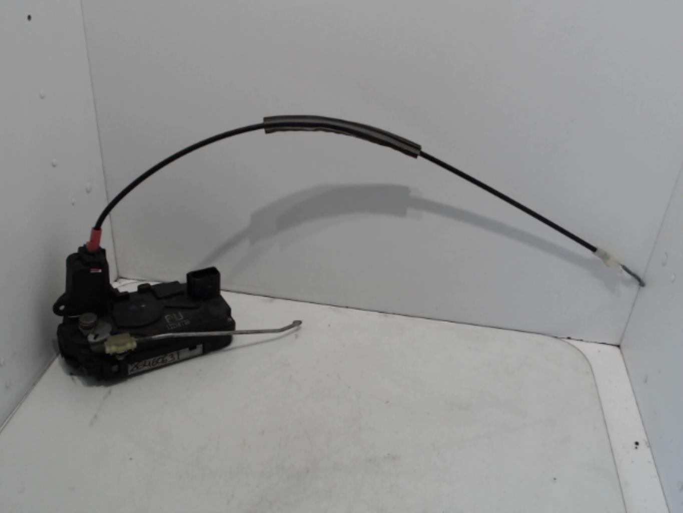 Chiusura centralizzata posteriore sinistra OPEL ZAFIRA B PHASE 1 Diésel - 1