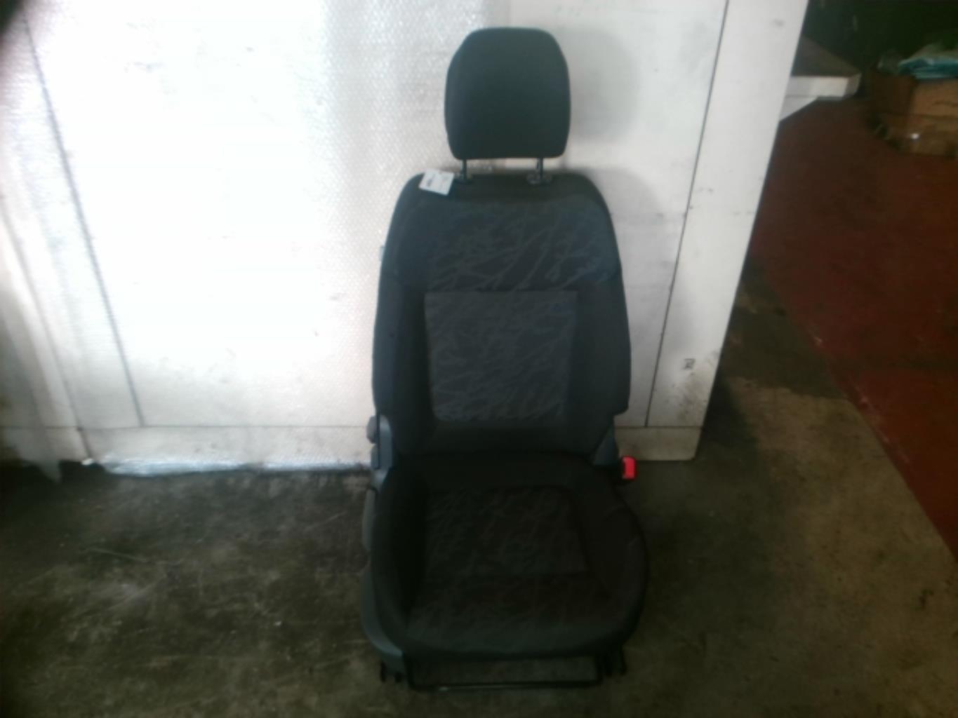 Sedile passeggero PEUGEOT 3008 1 PHASE 1 Diésel - 1
