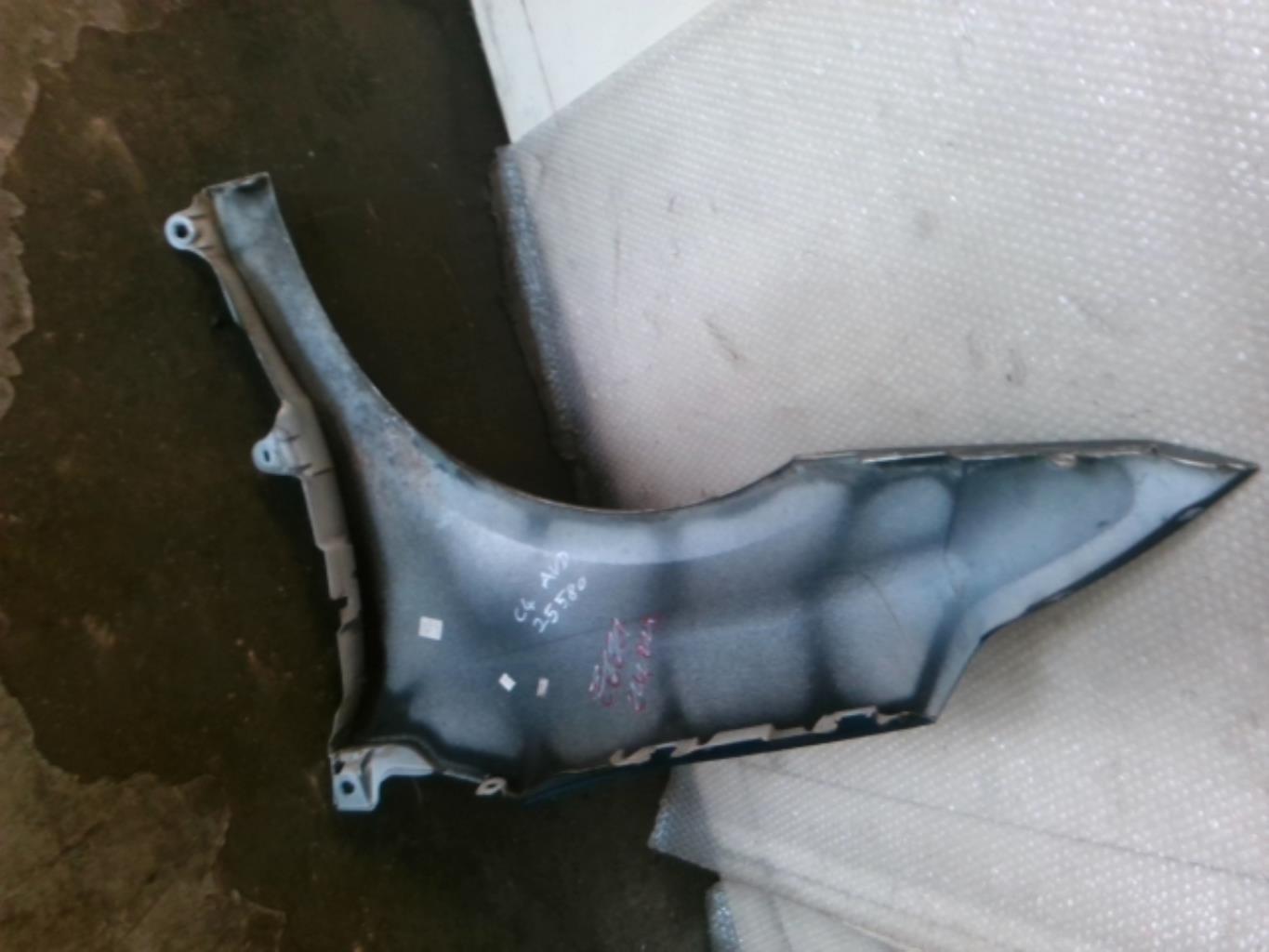 Parafango anteriore destro CITROEN C4 1 PHASE 1 COUPE Diésel - 1