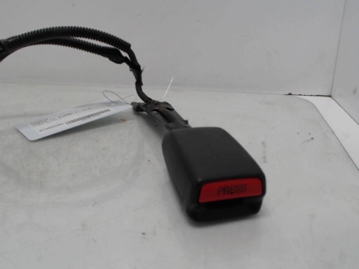 Aggancio cintura sicurezza anteriore destro TOYOTA YARIS 2 PHASE 1 Diésel - 1