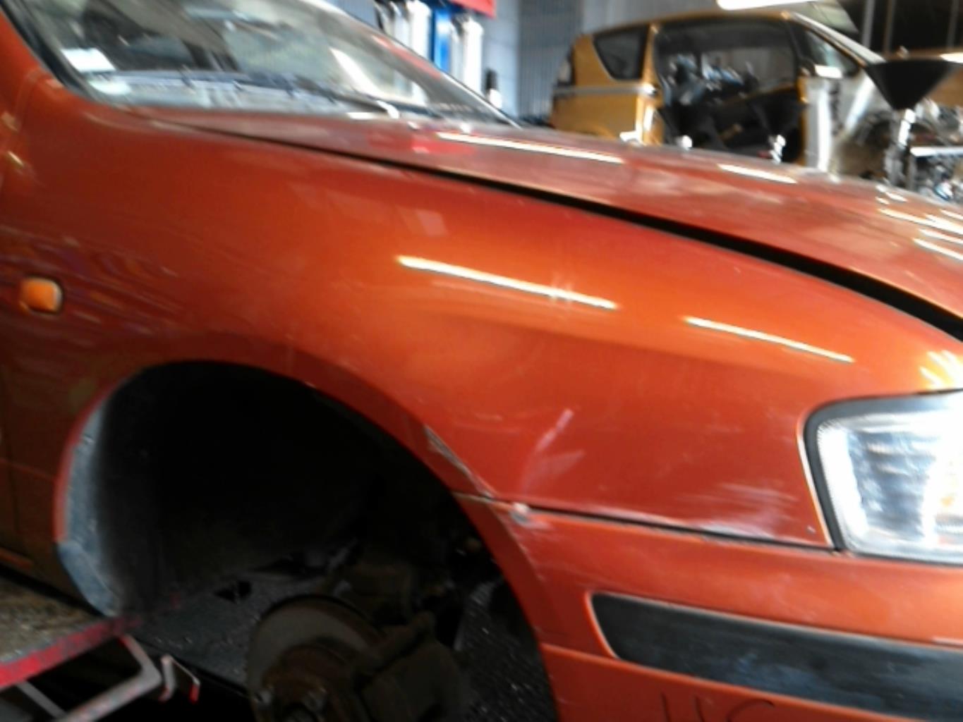 Parafango anteriore destro NISSAN PRIMERA 2 PHASE 1 Diésel - 1