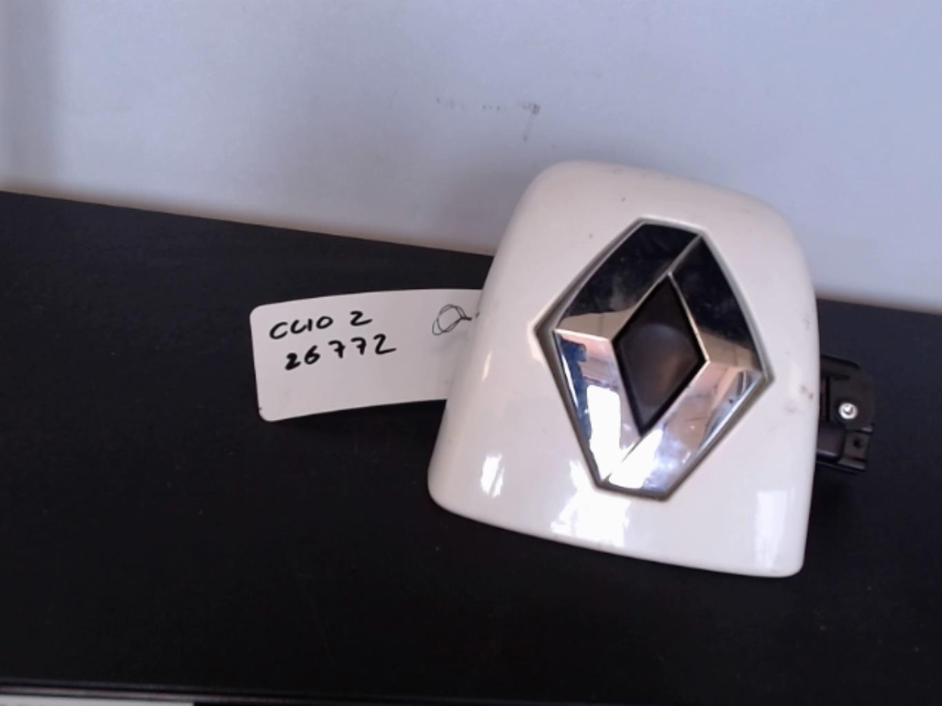 Bouton de coffre RENAULT CLIO 2 CAMPUS PHASE 1 Diesel - 1