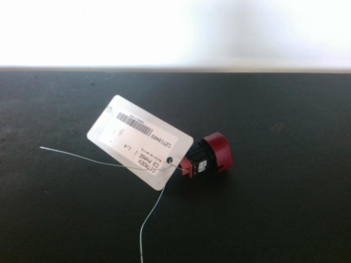 Bouton de warning CITROEN C3 1 PHASE 1 Diesel - 1