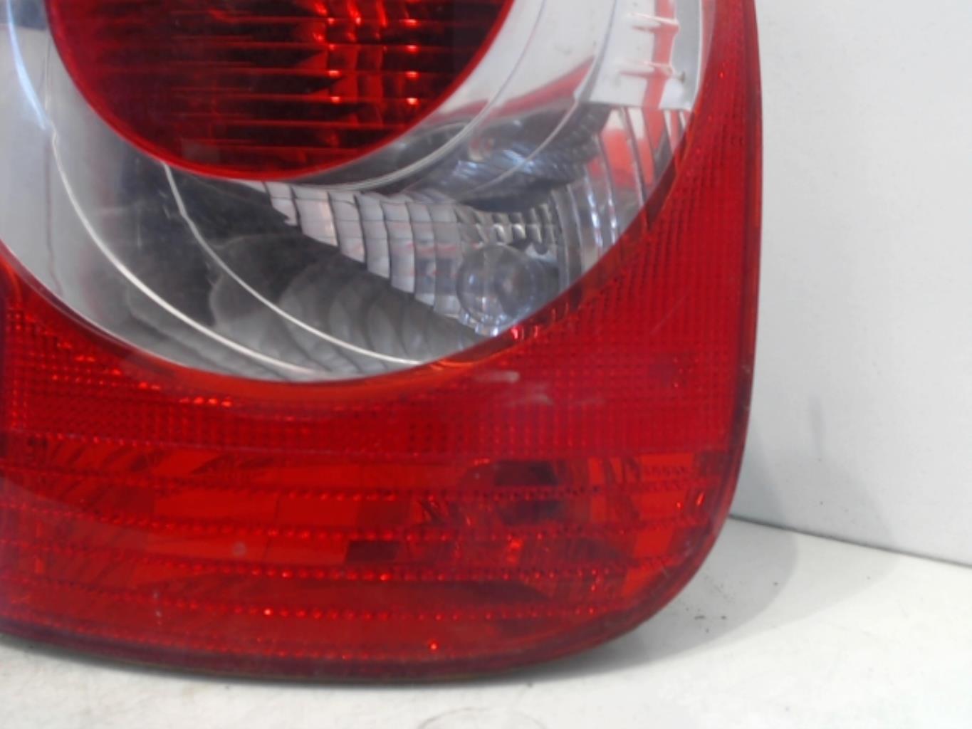 Fanale posteriore principale destro (luci) RENAULT MODUS PHASE 1 Gasolina - 1