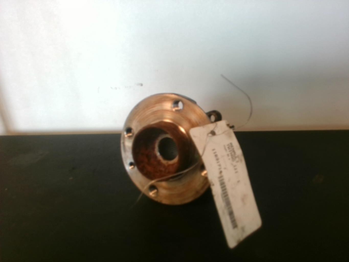 Mozzo posteriore sinistro RENAULT TWINGO 3 PHASE 1 Gasolina - 1