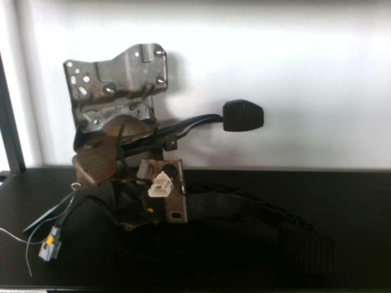 Pedale del freno CITROEN C2 PHASE 1 Gasolina - 1