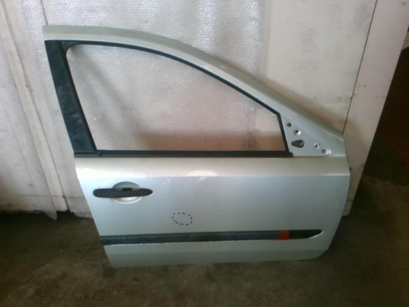 Portiera anteriore destra RENAULT LAGUNA 2 PHASE 1  - 1