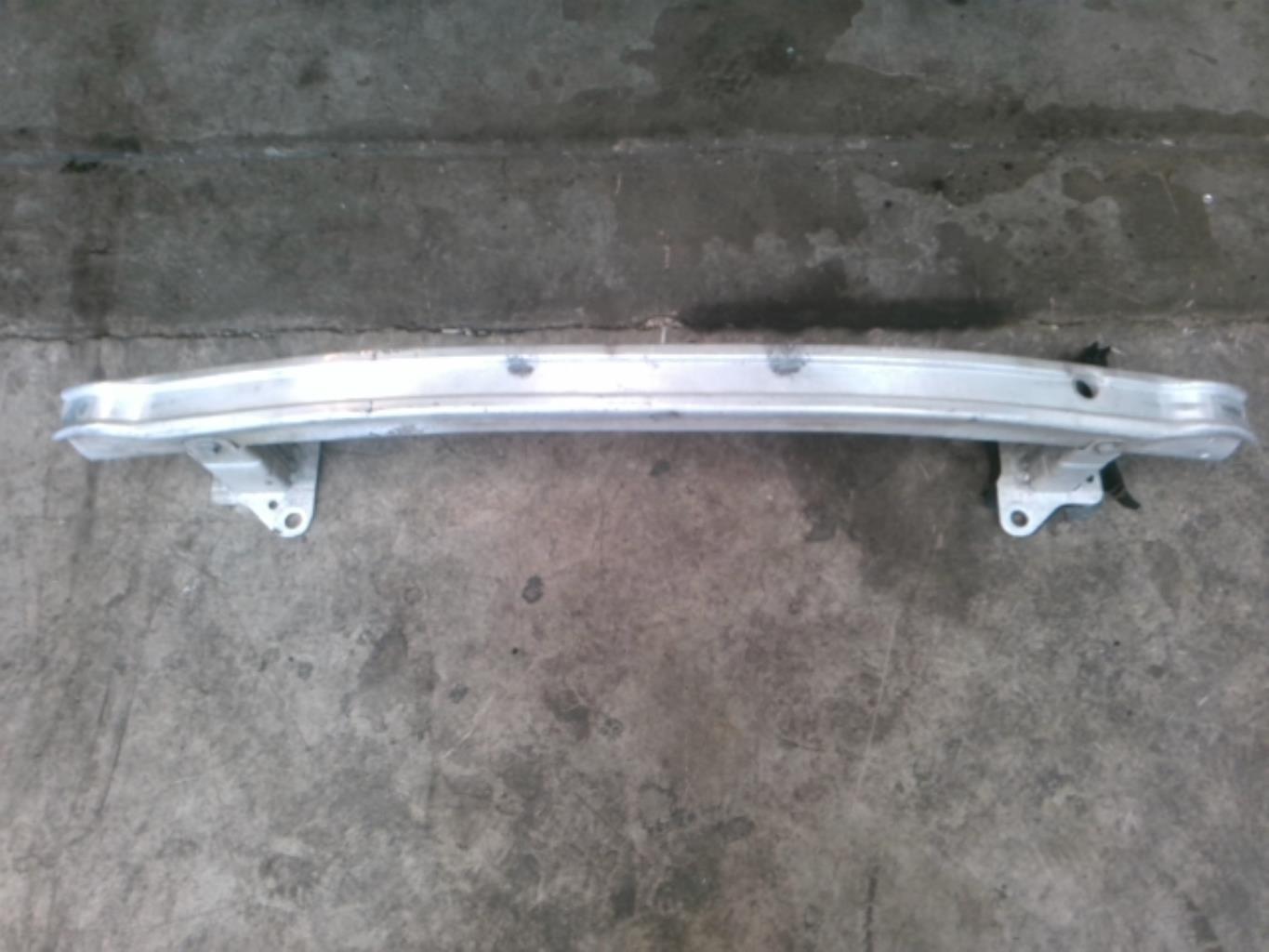 Traversa rinforzo paraurti anteriore RENAULT MEGANE 2 PHASE 2 Diésel - 1