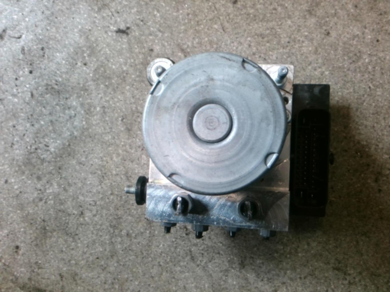 Blocco ABS (antibloccaggio freni) PEUGEOT 3008 1 PHASE 1 Diésel - 1