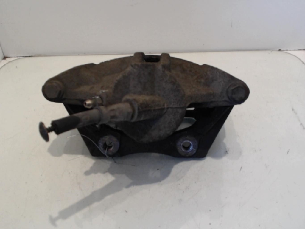 Pinza freni anteriore sinistra FORD MONDEO 2 Gasolina - 1