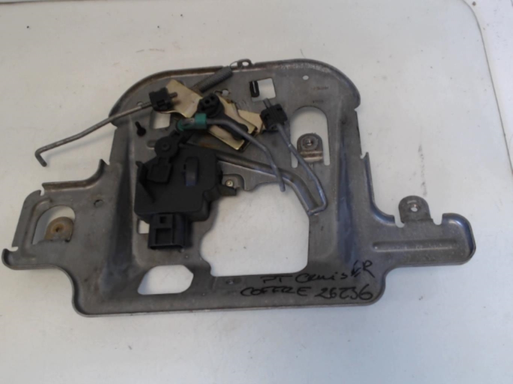 Fermeture centralisee coffre CHRYSLER PT CRUISER PHASE 1 BREAK Diesel - 1
