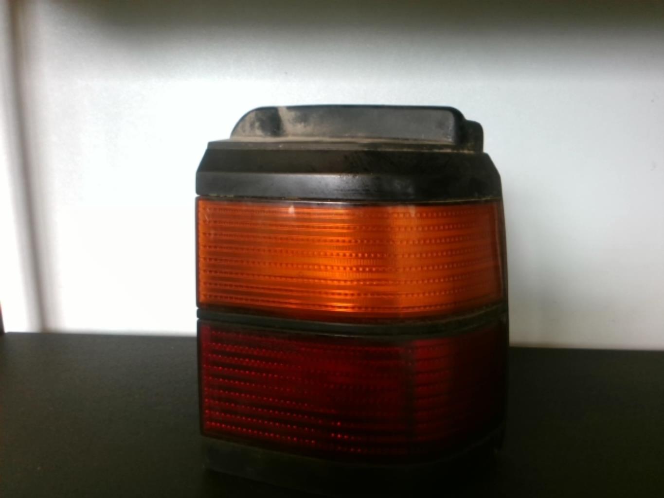 Fanale posteriore principale destro (luci) VOLKSWAGEN PASSAT 3 Diésel - 1