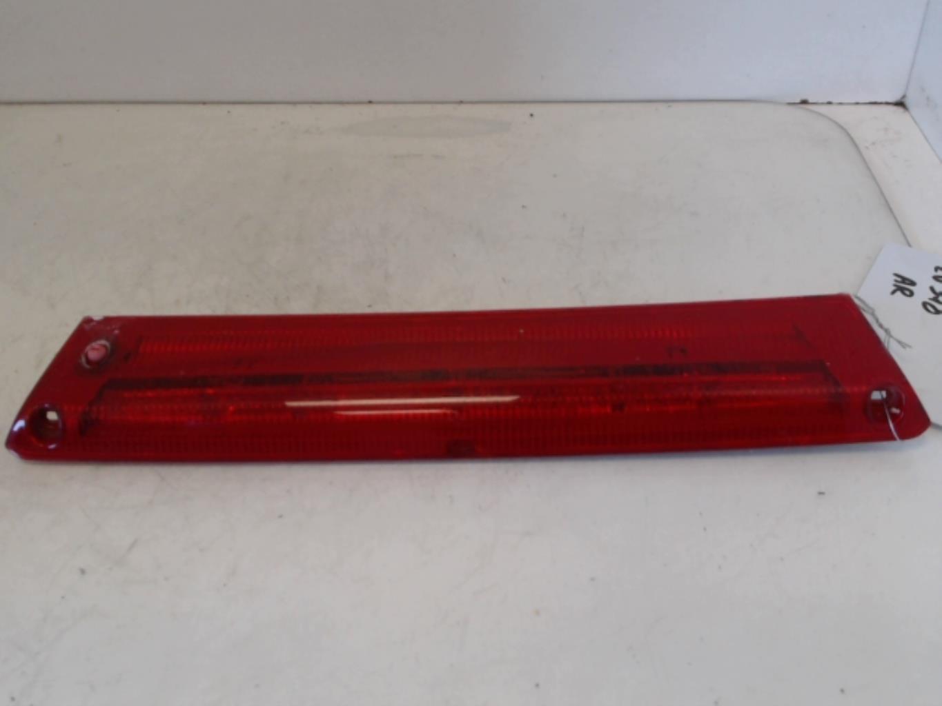 Luce stop centrale FORD FIESTA 6 PHASE 2 Diésel - 1