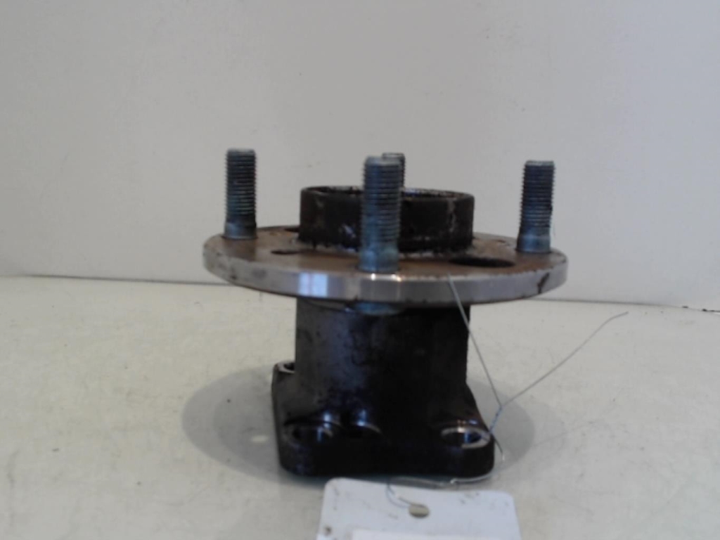 Mozzo posteriore destro FORD FIESTA 6 PHASE 1 Diésel - 1
