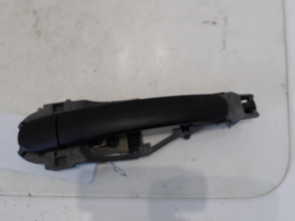Maniglia portiera posteriore destra VOLKSWAGEN POLO 4 PHASE 1 Diésel - 1