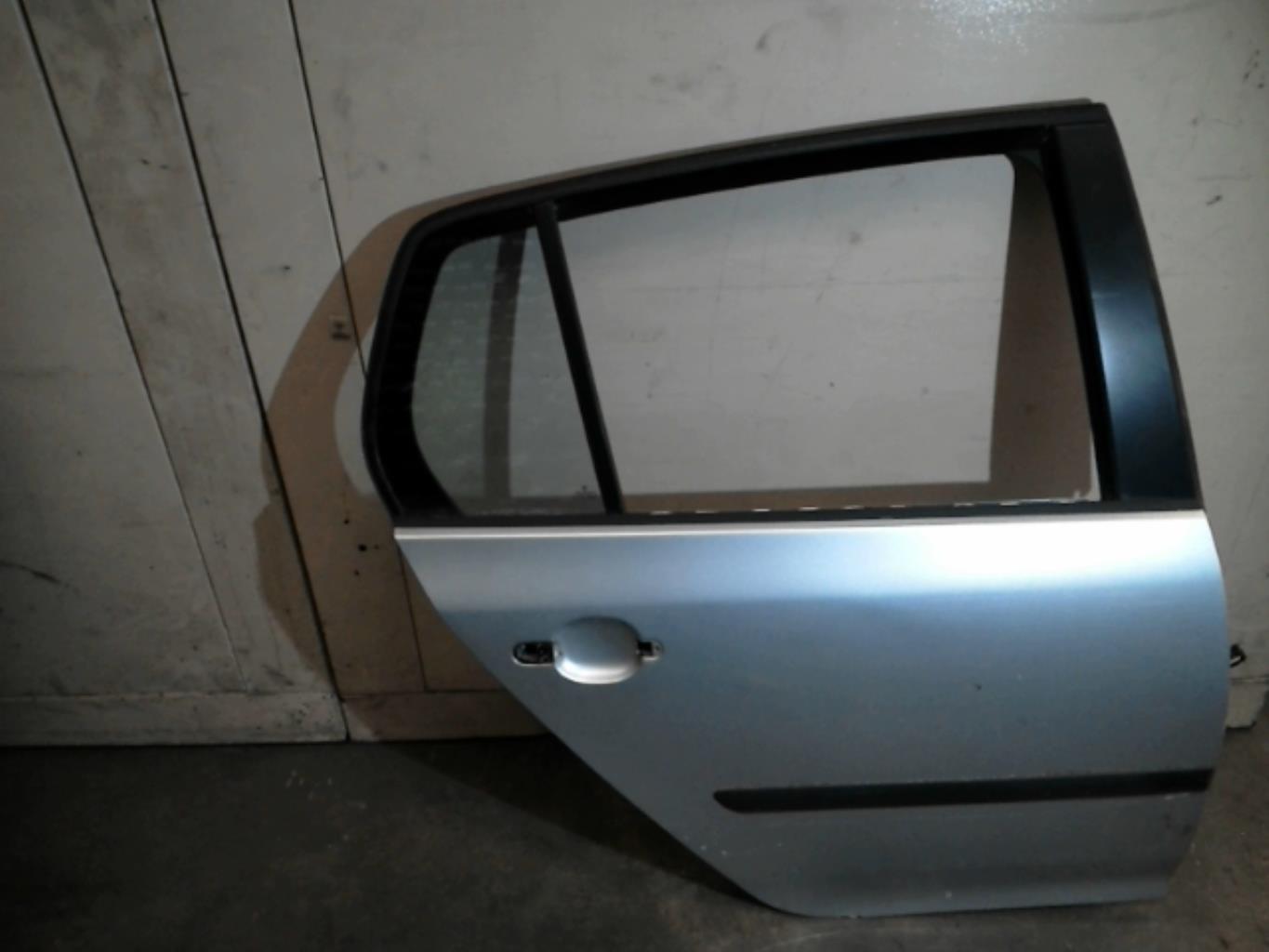 Portiera posteriore destra VOLKSWAGEN GOLF 5 Gasolina - 1
