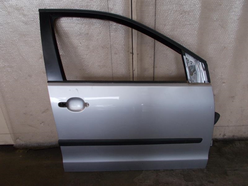 Portiera anteriore destra VOLKSWAGEN POLO 4 PHASE 1 Diésel - 1