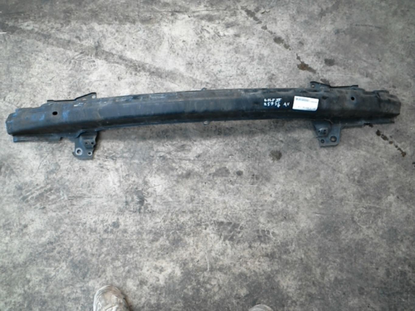 Traversa rinforzo paraurti anteriore VOLKSWAGEN GOLF 4 Diésel - 1
