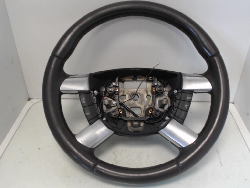 Volant FORD FOCUS 2 PHASE 2 Diesel - 1