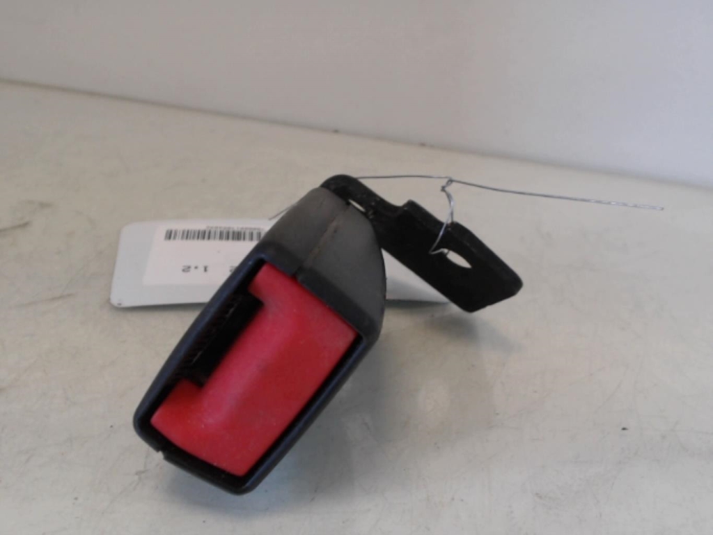 Aggancio cintura sicurezza posteriore sinistro OPEL CORSA D PHASE 2 Diésel - 1