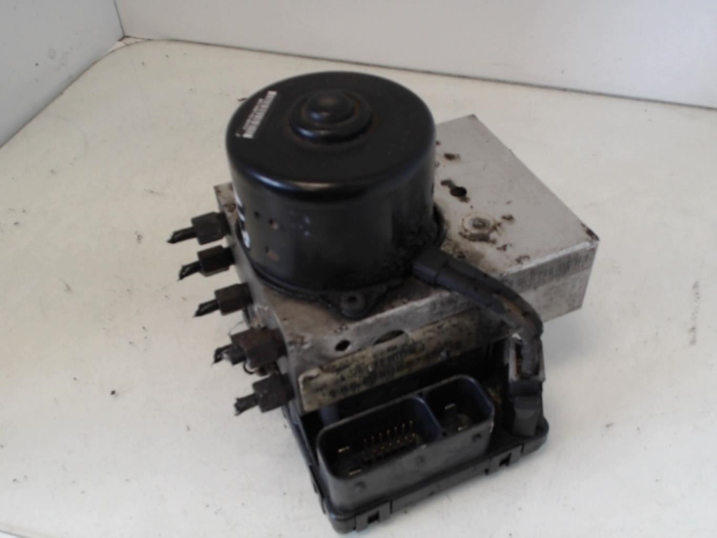 Blocco ABS (antibloccaggio freni) CHRYSLER PT CRUISER PHASE 1 BREAK Gasolina - 1