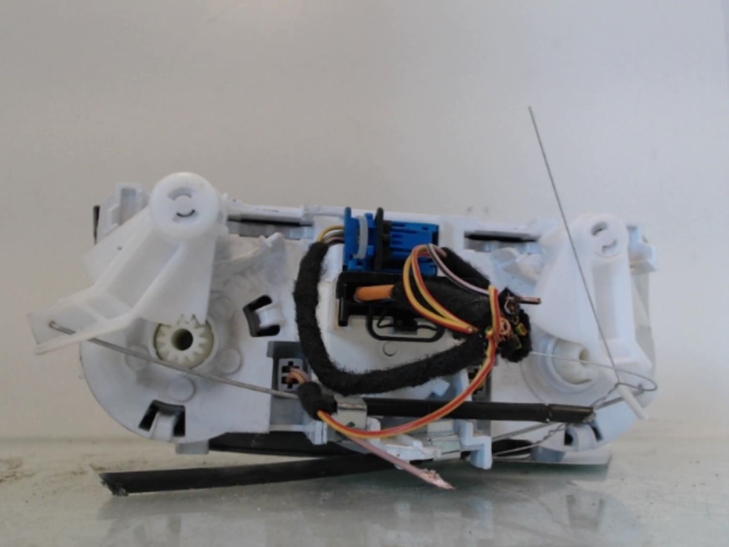 Commande chauffage OPEL CORSA D PHASE 2 Diesel - 1