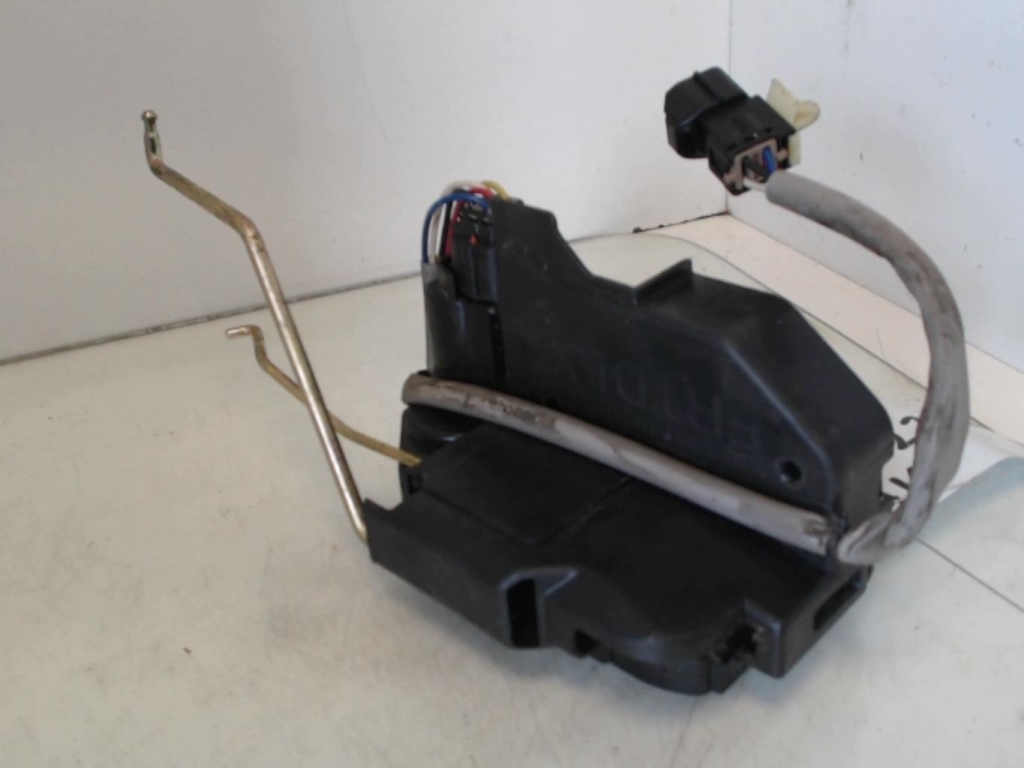 Chiusura centralizzata anteriore destra HYUNDAI GETZ PHASE 1 Diésel - 1