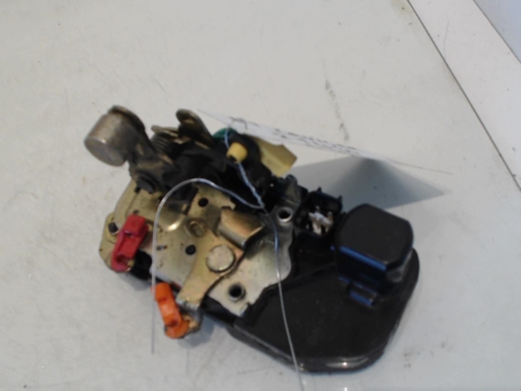 Chiusura centralizzata anteriore sinistra CHRYSLER PT CRUISER PHASE 1 BREAK Gasolina - 1