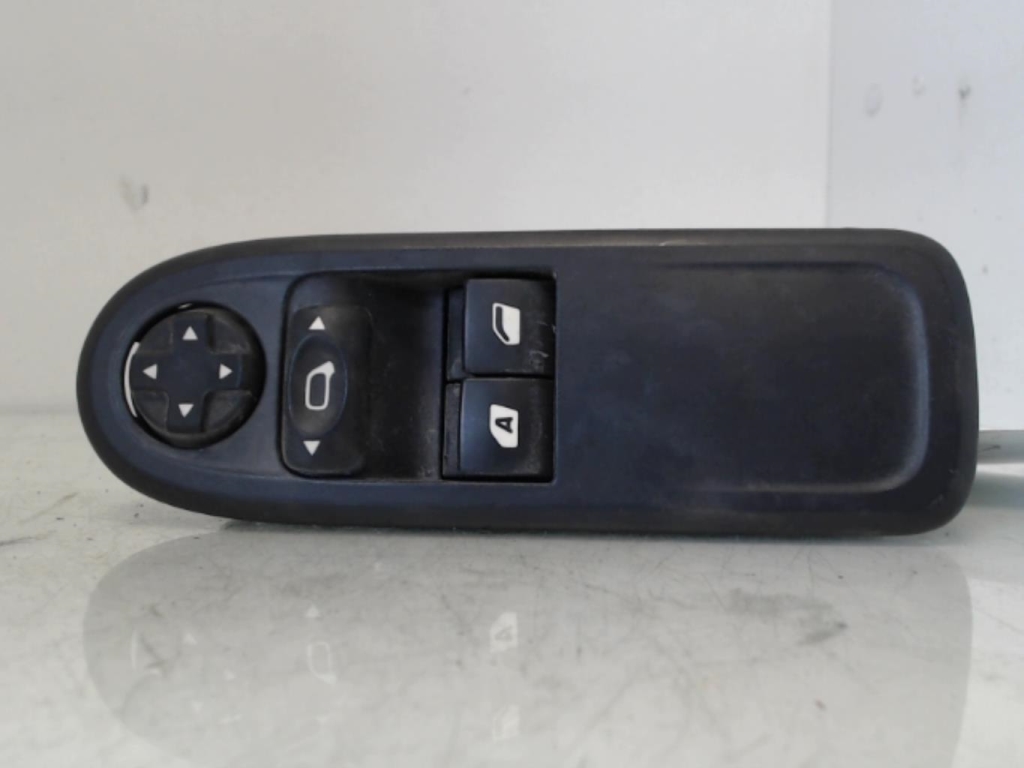 Interruttore lavacristalli anteriore sinistro CITROEN C3 2 PHASE 1 Diésel - 1